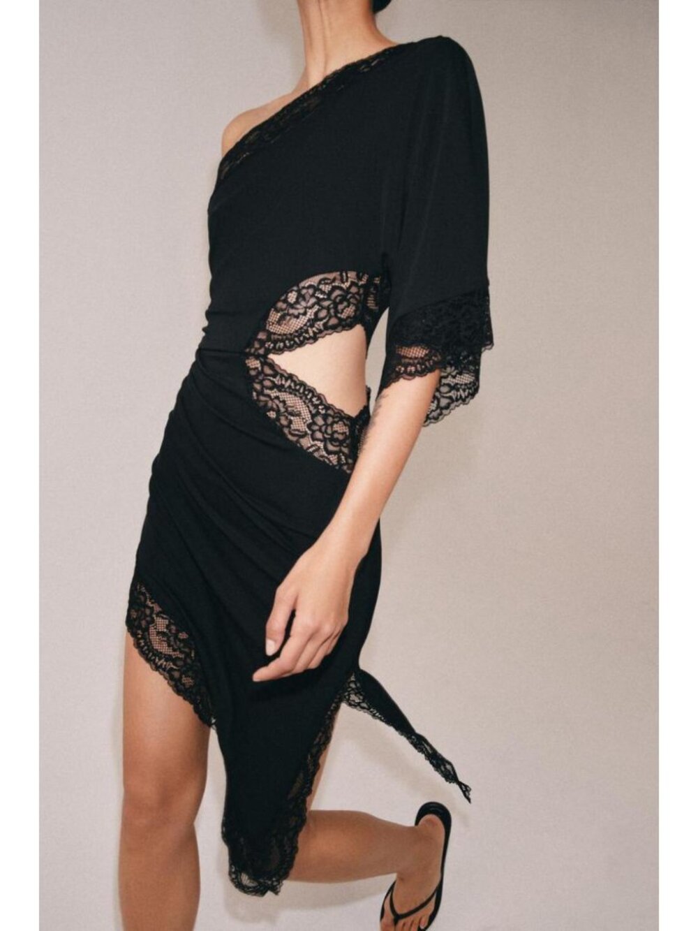 ZARA CUT OUT LACE DRESS
